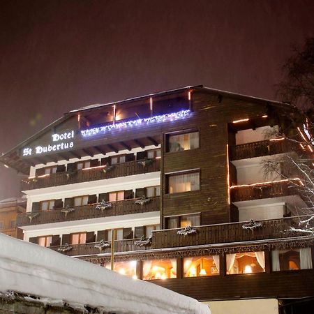 Hotel Garni St. Hubertus Madonna Exteriör bild